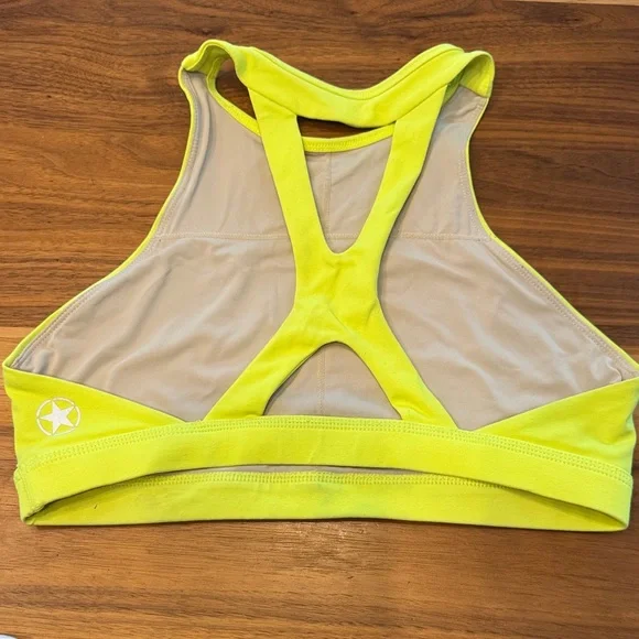 Savage Barbell Halter Sports Bras - Picture 5 of 5